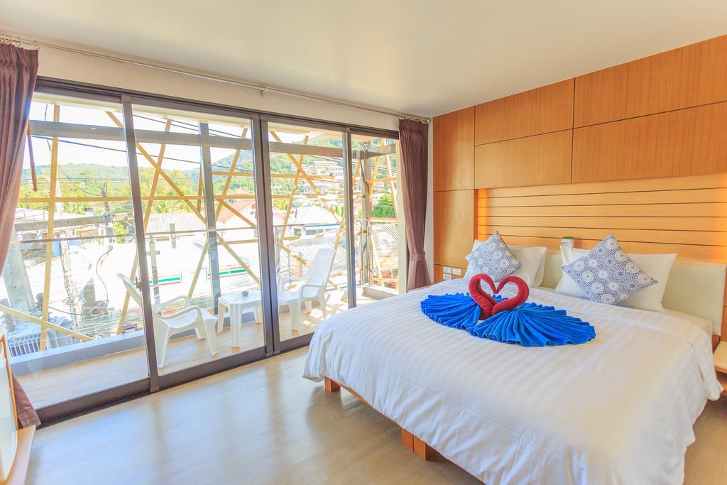 Room Actually Karon Rom bilde